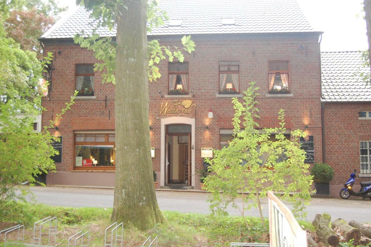 Restaurant Yamas im Haus Waldesruh Hotel Nettetal Bagian luar foto